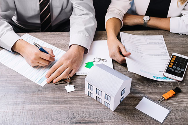 How a Real Estate Transaction Coordinator Can Help Your Business